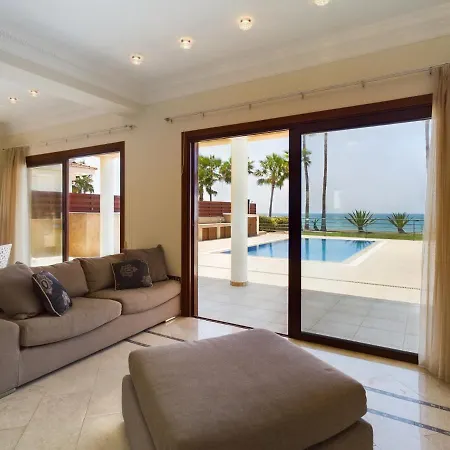 Amazing Frontline Villa Larnaca